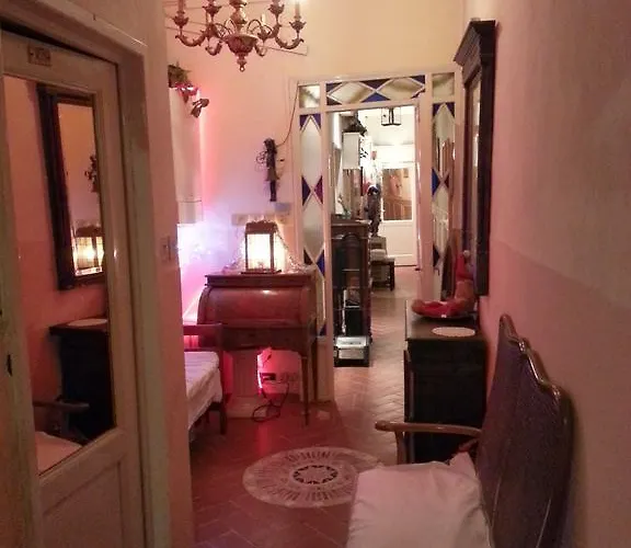 Guest house: Casa Maya Souvenir